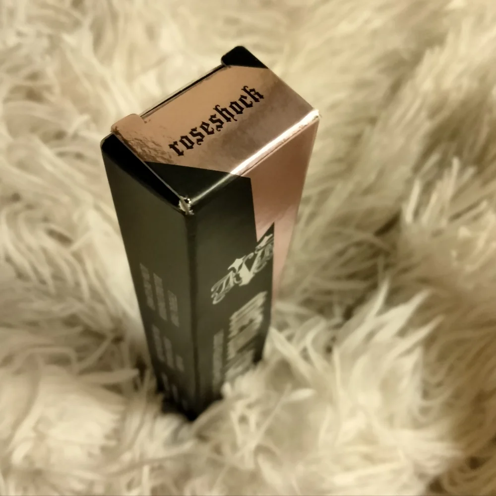 🆕 🥀Kat Von D Metal Crush Liquid Highlighter in Roseshock 🌹🥀⚡